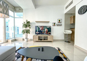 Walk To The Beach Or Enjoy The Amazing View From The Balcony